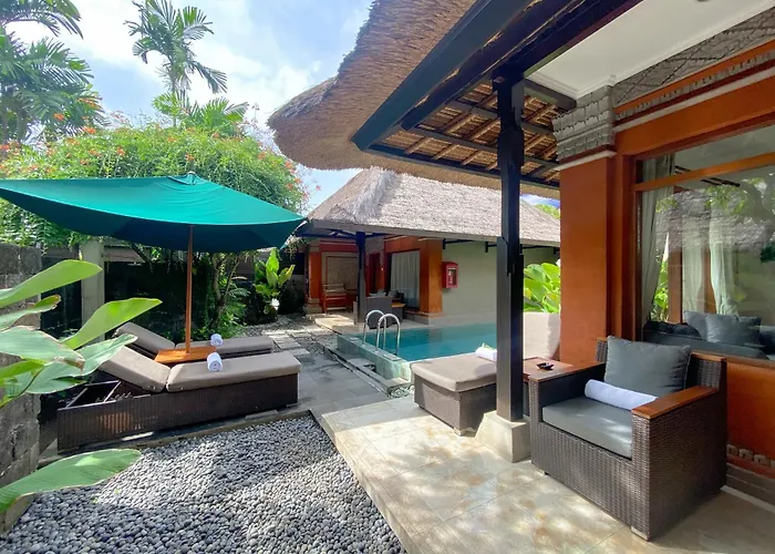 Legian Beach Hotel Hotel 4*