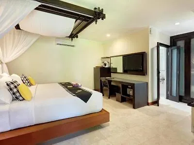 Legian Beach Hotel 4* Legian (Bali)