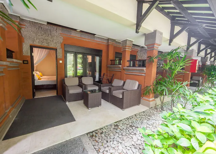 Legian Beach Hotel