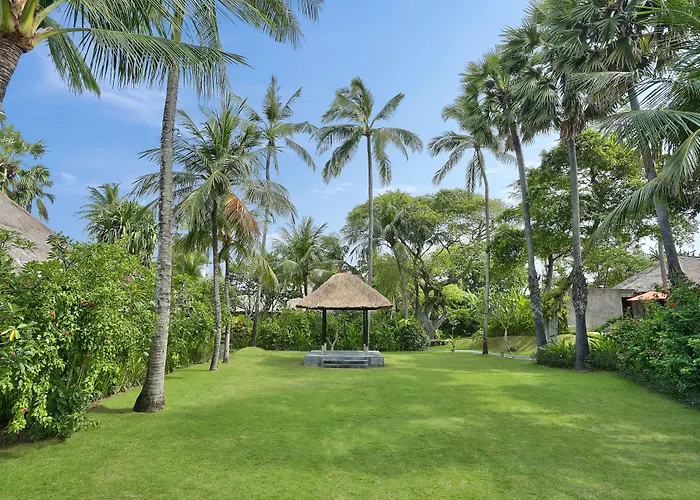 Legian Beach Hotel Hotel 4*