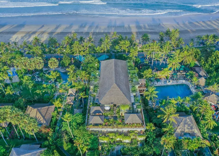Hotel Legian Beach Hotel 4*