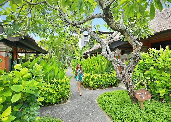 Hotel Legian Beach Hotel