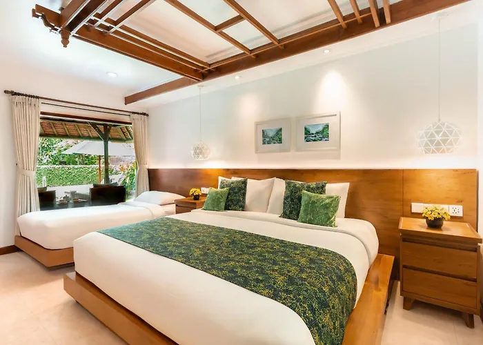 Hotel Legian Beach Hotel 4*