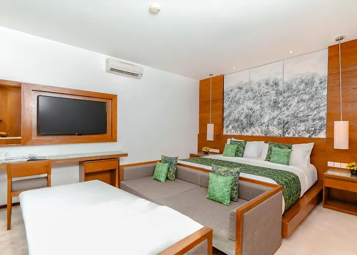 Legian Beach Hotel