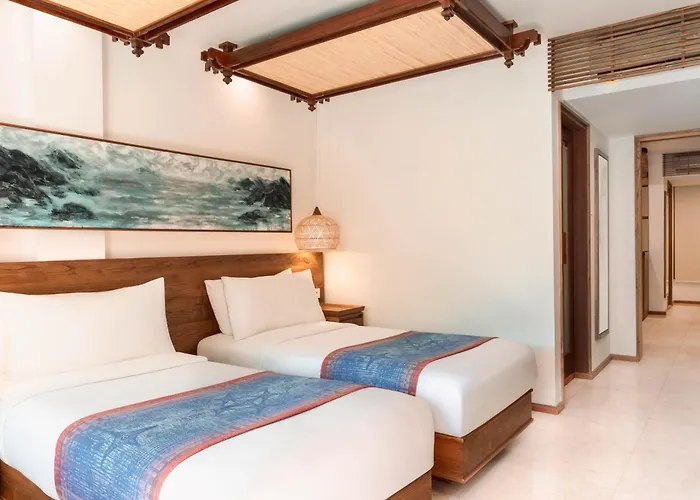 Hotel Legian Beach Hotel 4*